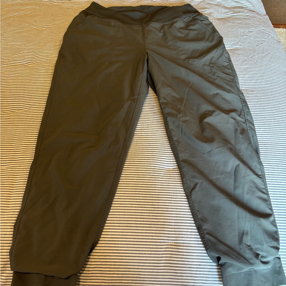 Patagonia happy hike studio gray jogger pants